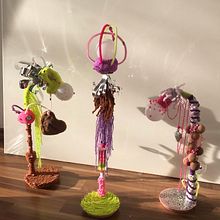 Lampe-Kreaturen . Un proyecto de Diseño, Artesanía y Diseño de iluminación de Amanda Galvao - 30.03.2022