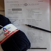 Meu projeto do curso: Tricô para roupas infantis. Fashion Design, Fiber Arts, DIY, Knitting, and Textile Design project by Jana Perelló - 03.31.2022