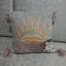 Meu projeto do curso: Bordado XL com agulha mágica. Un proyecto de Bordado, Decoración de interiores, Punch needle y Diseño textil de rsadesign - 02.04.2022