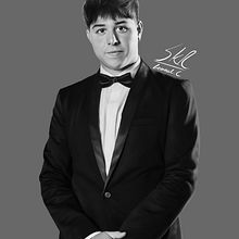 Retrato realista en blanco y negro con detalles  Ein Projekt aus dem Bereich Traditionelle Illustration und Porträtzeichnung von Leonel Cañari - 02.04.2022