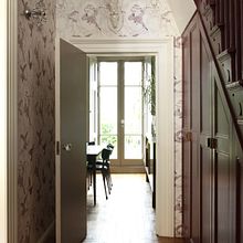 Canalside House by Retrouvius featuring Taxidermy Birds Wallpaper. Design, Traditional illustration, Architecture, Arts, Crafts, Interior Design, Screen Printing, Sketching, Drawing, Creativit, Printing, Decoration, Interior Decoration, Botanical Illustration, Ink Illustration, Naturalistic Illustration, Textile Design, and Textile Printing project by Daniel Heath - 04.06.2022