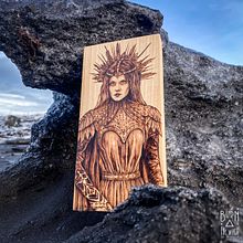 Morgana - pyrography piece. Woodworking, Arts, Crafts, Concept Art, Portrait Drawing, Realistic Drawing, and Decoration project by Marta Kosowska - 02.10.2022