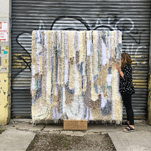 Flow. Un progetto di Fiber Art, Belle arti e Textile Design di Trish Andersen - 12.04.2022