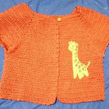 Mi Proyecto del curso:  Top-down: prendas a crochet de una sola pieza. Un proyecto de Diseño de moda, Tejido, DIY, Crochet y Diseño textil de Liliana Parra - 12.04.2022