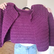 Mi Proyecto del curso:  Top-down: prendas a crochet de una sola pieza . Design vestimentar, Arte din fibre, DIY, Croșetat și Design textil de Eva Liscano - 04.15.2022
