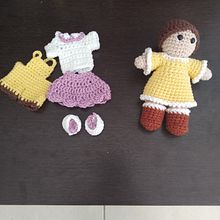 Meu projeto do curso: Amigurumi: design de roupa, cabelo e acessórios. Un proyecto de Artesanía, Diseño de juguetes, Tejido, Crochet, Amigurumi, Diseño textil y Fotografía de Licelia Vida - 14.04.2022