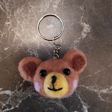 portachiavi. Un progetto di Needle felting di Barbara Re - 18.04.2022