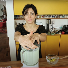 Canal Marinando. Communication, Film, Video, and TV project by Marina Person - 04.19.2022
