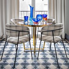 Vivienda H75. Een project van Interactief ontwerp e Interieurontwerp van Adriana Somoza - 19.04.2022