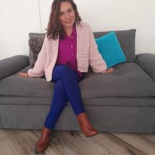Mi Proyecto del curso: Crochet: diseña y teje prendas de estilo romántico. Un proyecto de Diseño de moda, Tejido, DIY, Crochet y Diseño textil de Nubia Romero - 20.04.2022