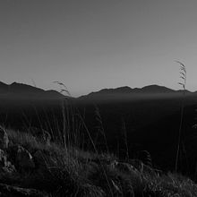 Reportage - in B&W . % Désirée Trudesti tarafından hazırlanan Belgesel Fotoğrafçılık, Güzel Sanatlar Fotoğrafçılığı, Ve Fotoğrafçılık projesi - 04.20.2022