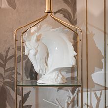 My Way Marbella Design 2018. Een project van  Ontwerp, Interieurontwerp y Ruimtelijk ontwerp van Adriana Somoza - 21.04.2022