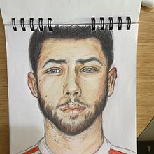 My project for course: Realistic Portrait with Coloured Pencils. Traditional illustration, Fine Arts, Pencil Drawing, Drawing, Portrait Drawing, Realistic Drawing, Artistic Drawing, and Colored Pencil Drawing project by Ana Cristina Mata - 04.20.2022