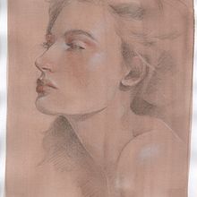 Laura. Un proyecto de Dibujo de Retrato, Dibujo artístico y Bocetado de Valeria Ruoppo - 22.04.2022