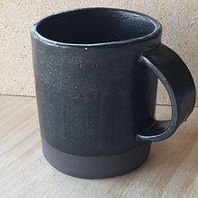 Meu projeto do curso: Criação de vaso de cerâmica para iniciantes. Un proyecto de Diseño de complementos, Artesanía y Cerámica de Ana Muralha - 22.04.2022