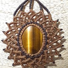 Collana sole ☀️ . Macramé proyek oleh Giulia Bertaglia - 02.12.2021