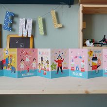 Mein Kursprojekt: Zahlenzirkus. Design editorial, Papercraft, Encadernação, Ilustração infantil, Narrativa, e Literatura infantil projeto de nadine_koehler - 25.04.2022