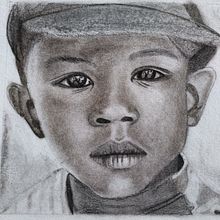 Child: Artistic Charcoal Portraiture: Creating Atmosphere. Een project van Traditionele illustratie,  Beeldende kunst,  Tekening,  Portrettekening, Realistische tekening y  Artistieke tekening van Ana Maria Alvarez - 25.04.2022