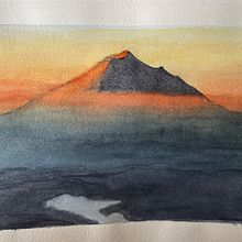 Popocatépelt al amanecer. Proyecto del curso Paisajes atmosféricos en acuarela. Fine Arts, Painting, and Watercolor Painting project by Elizabeth Posada - 04.26.2022