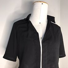 Meu projeto do curso: Corte e costura: faça sua própria camisa. Un projet de St, lisme, Couture , et DIY de Leticia Leme - 03.05.2022