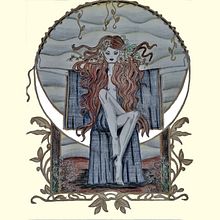Dama y Luna.. Traditional illustration, Sketching, Creativit, Pencil Drawing, Drawing, Poster Design, Digital Illustration, Artistic Drawing, and Colored Pencil Drawing project by Arq. Iris Cristal Guerrero García - 01.28.2022