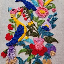 My project for course: Punch Needle XL Embroidery. Een project van Borduurwerk,  Interieurdecoratie, Punch needle y Textielontwerp van katerynazinchenko23 - 29.04.2022