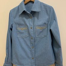 Mi Proyecto del curso: Corte y confección: diseña tu propia camisa. Un progetto di Fashion design, Cucito e DIY di macarcor - 06.05.2022