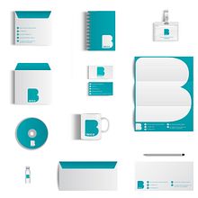 Logotipia e Papelaria pessoal. Br, ing e Identidade, e Direção de arte projeto de Bianca Munhoz - 07.05.2022