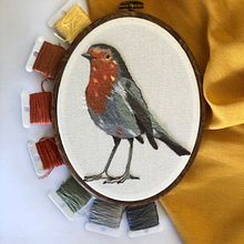 Meu projeto do curso: Pintar com linha: técnicas de ilustração têxtil. Un projet de Illustration traditionnelle, Broderie , et Design textile de Danyele Silva - 28.06.2021