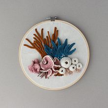 Mi proyecto del curso: Técnicas de crochet para tejer la vida marina. Accessor, Design, Arts, Crafts, Fiber Arts, Crochet, and Textile Design project by Silvia Martínez - 05.11.2022