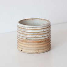 My project for course: Ceramic Cups . Seni, Kerajinan, Seni Rupa, Dan Keramik proyek oleh Dilan Gürçam - 05.12.2022