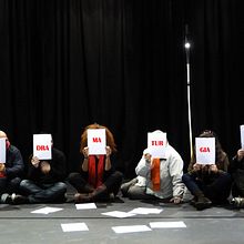 LA ESCRITURA TEATRAL - La dramaturgia salta del papel al escenario. Writing, Fiction Writing, Non-Fiction Writing, and Creative Writing project by Irene Golden - 05.15.2022
