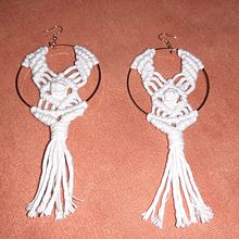 My project for course: Macramé Jewelry. Un proyecto de Artesanía, Diseño de jo, as, Tejido, Macramé y Diseño textil de Kasia Aragon - 19.05.2022