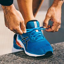 ASICS CAMPAIGN. Un progetto di Fotografia, Ritocco fotografico, Postproduzione fotografica, Fotografia di prodotti e Fotografia di ritratto di Sofia Seguro - 04.09.2019