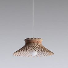 Mooda Pendant. Un proyecto de Diseño de iluminación, Diseño y Diseño de producto de Urvi Sharma - 24.05.2022