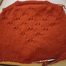 Mi proyecto del curso: Introducción al punto con agujas circulares. Accessor, Design, Fiber Arts, Knitting, and Textile Design project by Reyes López Carrasco - 06.05.2022