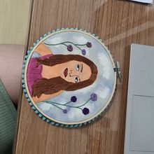 Meu projeto do curso: Criação de retratos bordados com aquarela. Painting, Watercolor Painting, Embroider, and Textile Design project by Bruna Carvalho - 05.23.2022