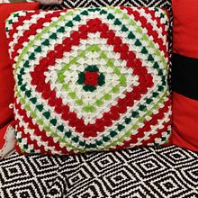 Cojín Granny navideño en Crochet. Een project van Haken van Georbriceth Magaly González Canelón - 02.11.2018