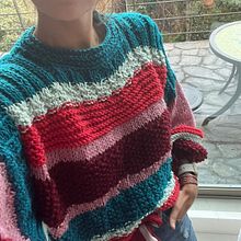 Saquito oversize! . Accessor, Design, Fashion Design, Fiber Arts, and Knitting project by Sara Escudero - 05.27.2022