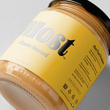 Most Classic Mustard. Projekt z dziedziny Design, Projektowanie opakowań i Projektowanie graficzne użytkownika Léo Tavares - 02.06.2022