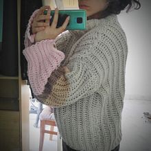My project for course: Creating Garments Using Crochet. Fashion Design, Fiber Arts, DIY, Crochet, and Textile Design project by Tehila Bar - 06.06.2022