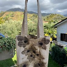 Il mio progetto del corso: Stampa botanica su tessuto e carta. Arts, Crafts, Fashion Design, DIY, Textile D, eing, Textile Printing, and Textile Design project by Cristina Pedrinzani - 11.01.2022