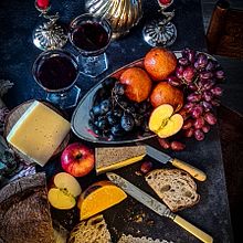 My project for course: Dark Mood Photography for Culinary Projects. Projekt z dziedziny Fotografia kulinarna, Fotografia na Instagram, St, lizowanie Ż i wności użytkownika Esther Ollé Cobos - 07.06.2022