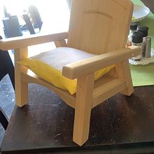 Little scrap wood chair :). Woodworking, Furniture Design, and Making project by Maya Miljanic - 05.20.2022