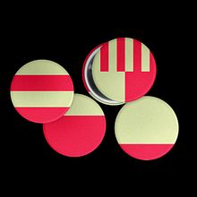 Customize IT. Br, ing, Identit, Design, Br, Strateg, T, and pograph project by Matthias Berghoff - 06.16.2022
