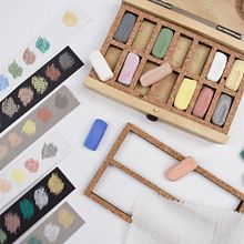 Estuche de Gises pasteles naturales. Un projet de Artisanat, DIY, Peinture, Illustration traditionnelle, Menuiserie , et Création d'accessoires de Gina y Miguel (Tortolita Inventiva) - 14.05.2021