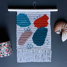 INTARSIA - FORME ORGANICHE 1. Un progetto di Fashion design, Interior Design, Fiber Art, DIY, Uncinetto e Textile Design di Cristina Gibellini - 17.06.2022