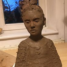 Mein Kursprojekt: Einführung in das Töpfern von figurativen Skulpturen. Fine Arts, and Sculpture project by Sabine Schricker-Müller - 06.21.2022