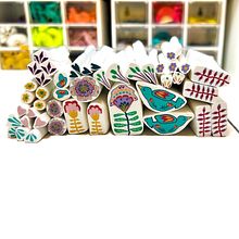 Folk Art Pattern Cane. Un progetto di Design, Pattern design, Design di gioielli e Artigianato di Kristin Vaughn - 21.06.2022