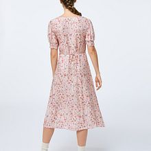 Pattern design for Oysho / Inditex / with Home team . Een project van Traditionele illustratie, Patroonontwerp,  Modeontwerp, Printen, Textielprinten y  Botanische illustratie van Isabel Camarasa - 22.06.2022